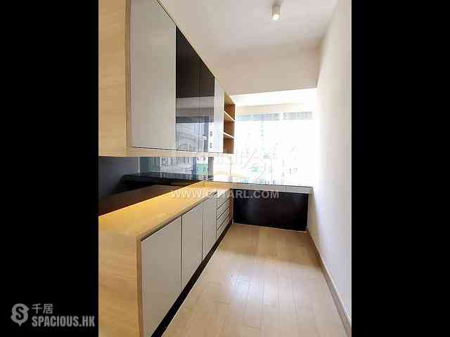 Soho - Centrestage 10