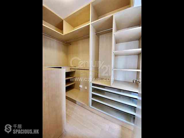 Soho - Centrestage 11