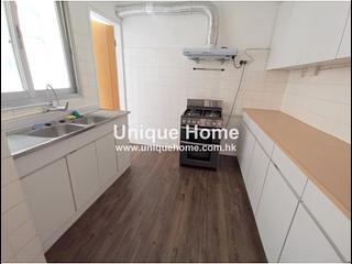 Pok Fu Lam - 6-12, Crown Terrace 11