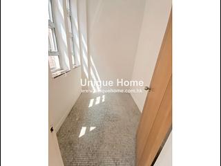Pok Fu Lam - 6-12, Crown Terrace 13