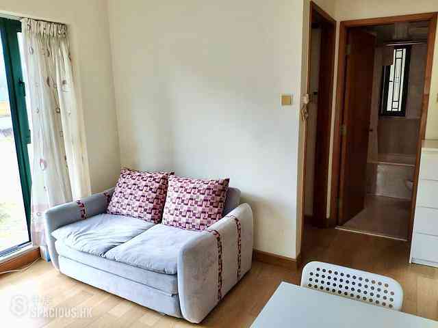 Kennedy Town - University Heights Block 2 05