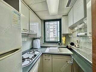 Kennedy Town - University Heights Block 2 04