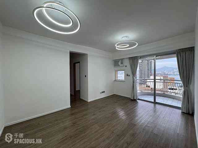 Sai Ying Pun - Kingsfield Tower Block B 01