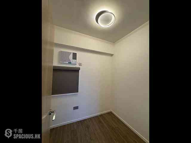 Sai Ying Pun - Kingsfield Tower Block B 04