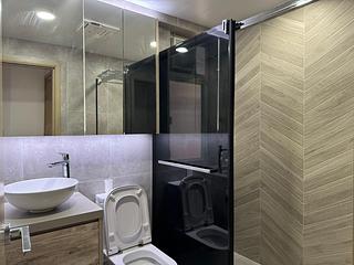 Sai Ying Pun - Kingsfield Tower Block B 06