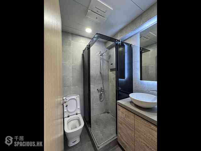 Sai Ying Pun - Kingsfield Tower Block B 07