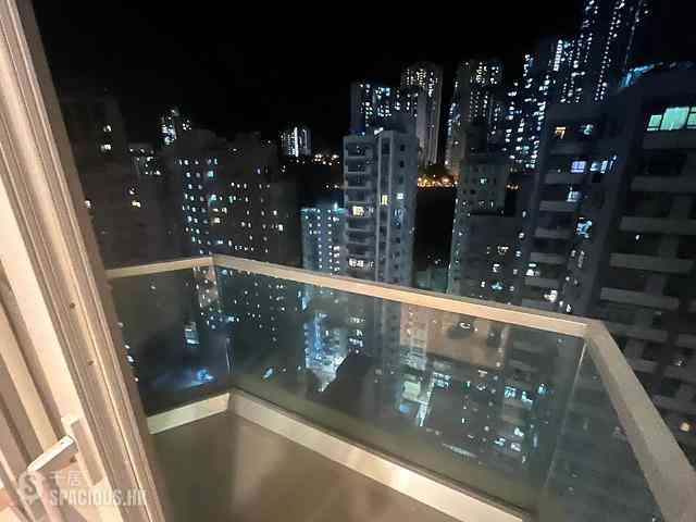 Sai Wan Ho - Island Residence 01