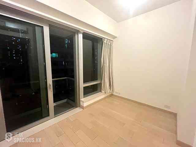 Sai Wan Ho - Island Residence 02