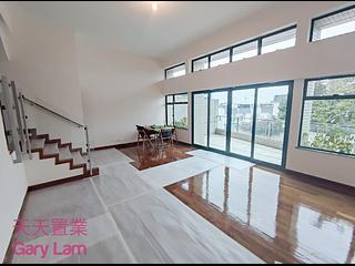 Clear Water Bay - Little Palm Villa 03