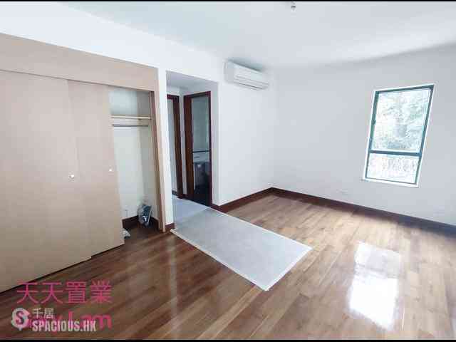 Clear Water Bay - Little Palm Villa 10