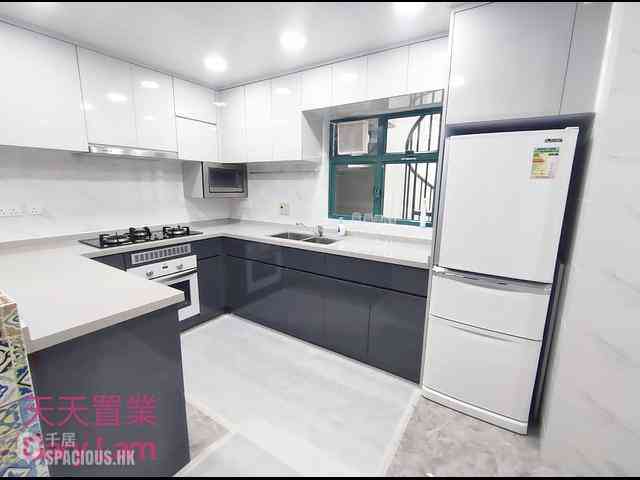 Clear Water Bay - Little Palm Villa 18
