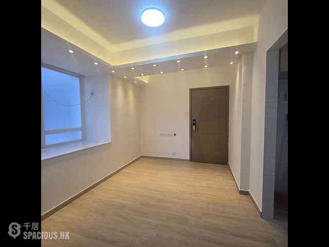 Mong Kok - The Concord Building Block 1 06