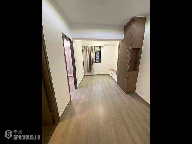 Quarry Bay - Wai Lee Building 01
