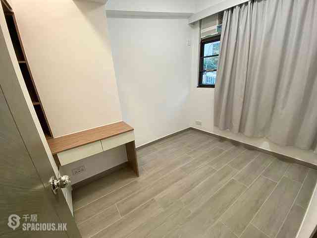 Quarry Bay - Wai Lee Building 03
