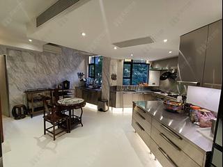 Mid Levels Central - Tregunter Block 1 23