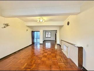 Happy Valley - 11-15, Briar Avenue 04