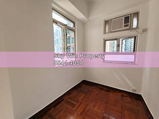 Wan Chai - Chiu Hin Mansion 08