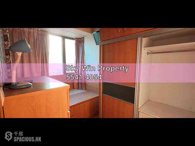 Prince Edward - Cite 33 03