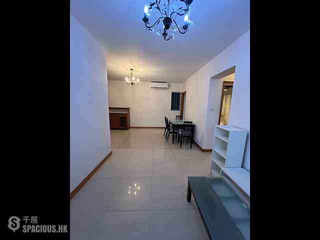 Tung Chung - Coastal Skyline Phase 3 La Rossa Block B (Block 8) 02