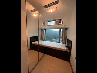 Tung Chung - Coastal Skyline Phase 3 La Rossa Block B (Block 8) 03