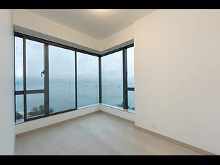 Tuen Mun - Gold Coast Bay Phase 2 The Reserve 03
