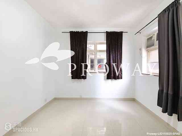 Quarry Bay - Mansion Building 09