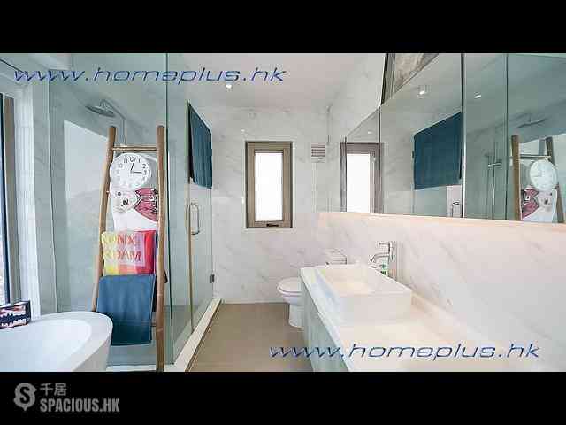 Clear Water Bay - Pik Uk 15