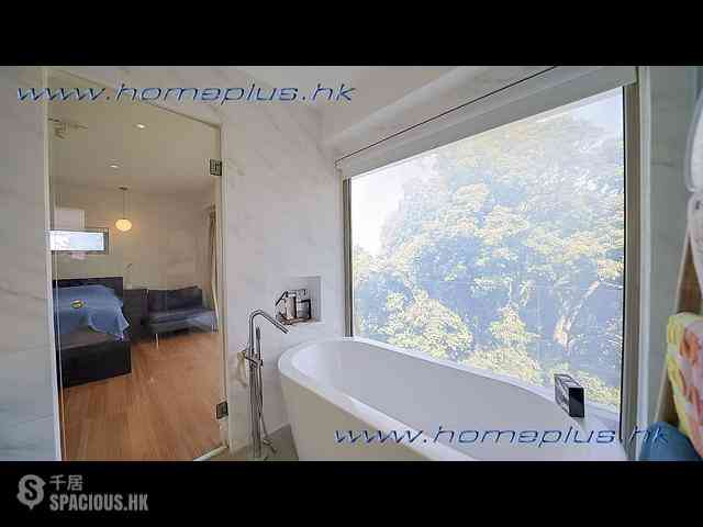 Clear Water Bay - Pik Uk 18