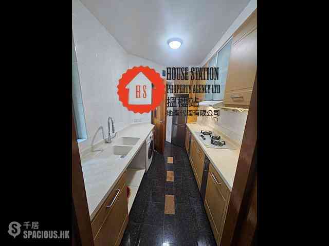 Tiu Keng Leng - Ocean Shores Phase 3 Block 16 06