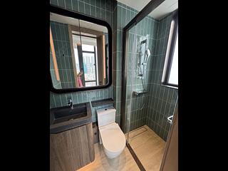 Tai Kok Tsui - Square Mile Phase 5 Gateway · Square Mile 03