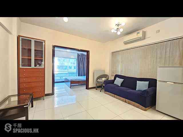 Wan Chai - Ying King Building (Mansion) 08