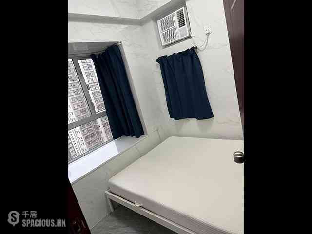 Sai Ying Pun - Wing Sing Court 02