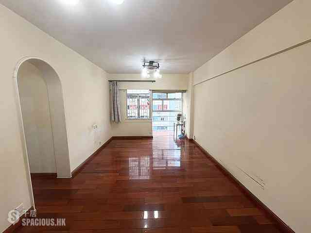 Quarry Bay - Bo Fung Gardens Block B 01