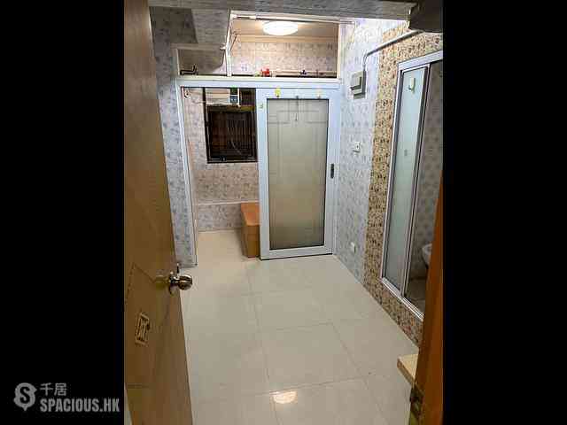 Jordan - Man Cheong Building 01