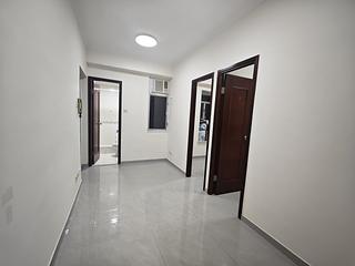 North Point - Kin Bong Building 02