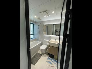 Tai Kok Tsui - The Long Beach Tower 8 03