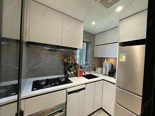 Tai Kok Tsui - The Long Beach Tower 8 04