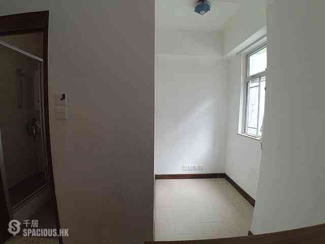 Causeway Bay - Pak Tak Building 06