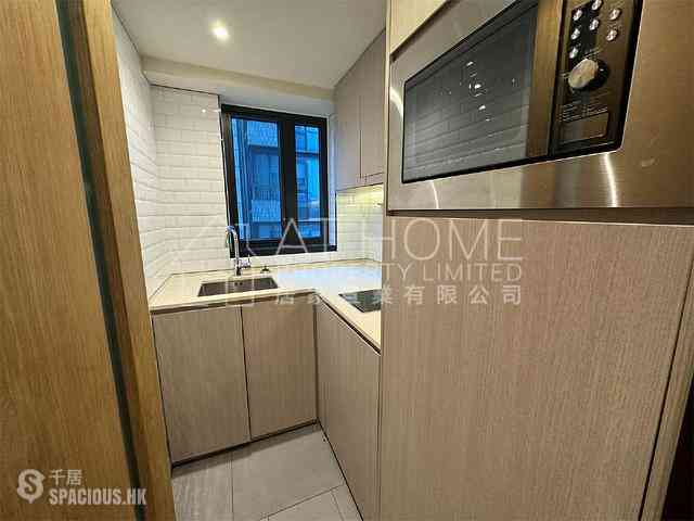 Wan Chai - Star Studios II 05