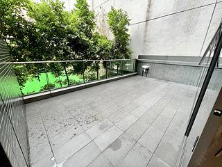Shek Tong Tsui - Novum West Block 1 02