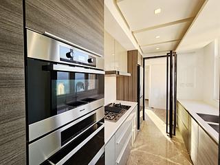 Stanley - Redhill Peninsula Site A (Phase 4) Block 3 10