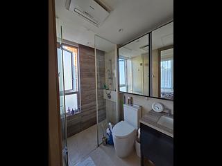 Sai Wan Ho - Island Residence 05