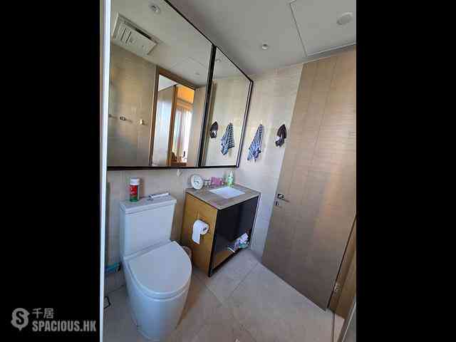 Sai Wan Ho - Island Residence 06