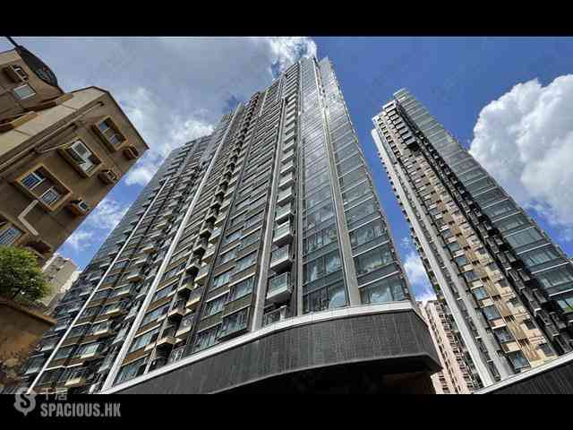 North Point - Fleur Pavilia Tower 1 03