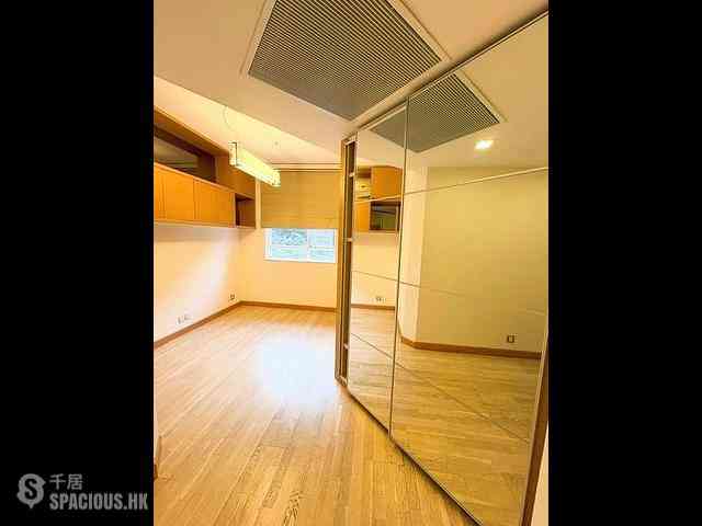 Mid Levels Central - Tregunter Block 1 10