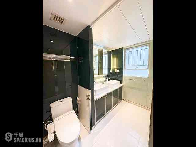 Mid Levels Central - Tregunter Block 1 11