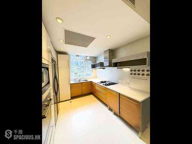 Mid Levels Central - Tregunter Block 1 04