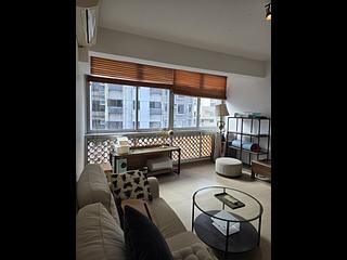 Mid Levels Central - Jing Tai Garden Mansion 03