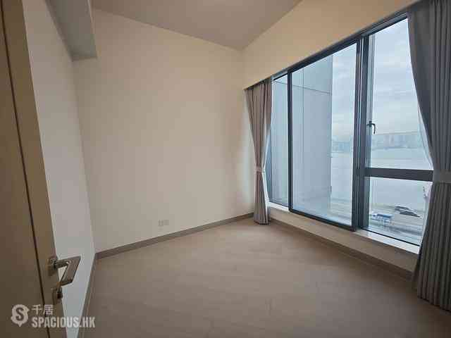 North Point - Victoria Harbour Phase 2B-3 Tower 2 05
