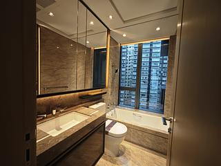 North Point - Victoria Harbour Phase 2B-3 Tower 2 11